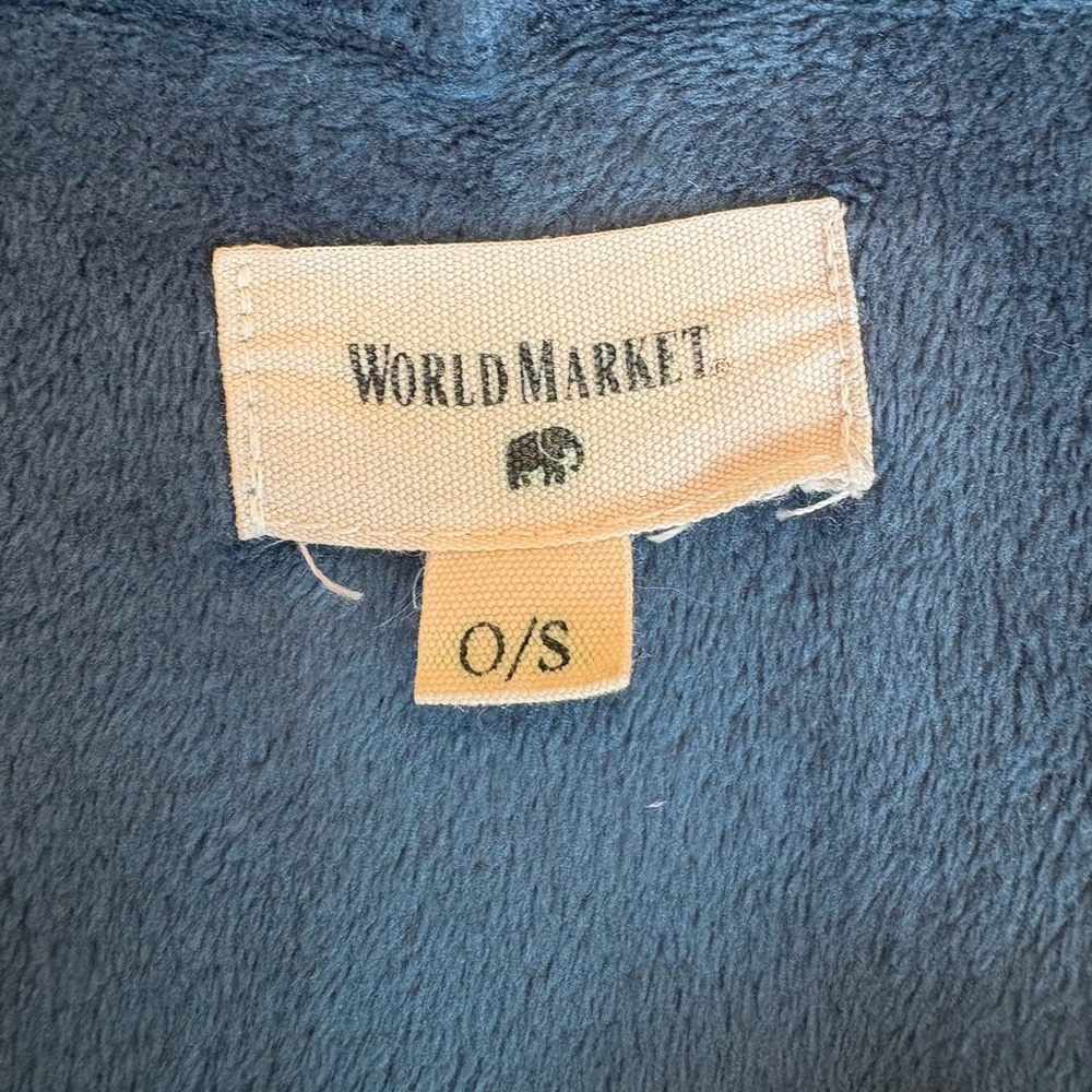 World Market Oversized Fleece Lounge Dress Wearable Blanket Cozy One Size - Picture 2 of 6